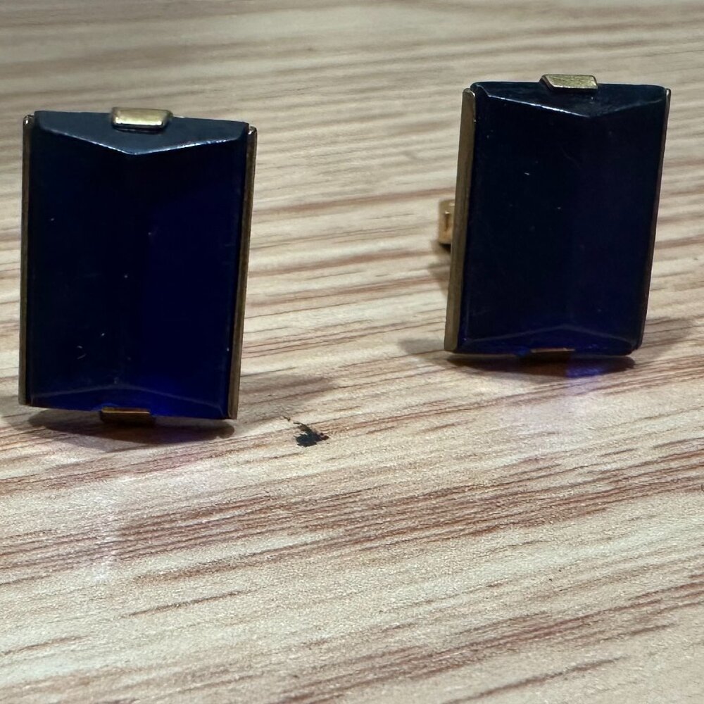 Nu-Lok Vintage Gold-Tone Cufflink with Blue Stone Accent